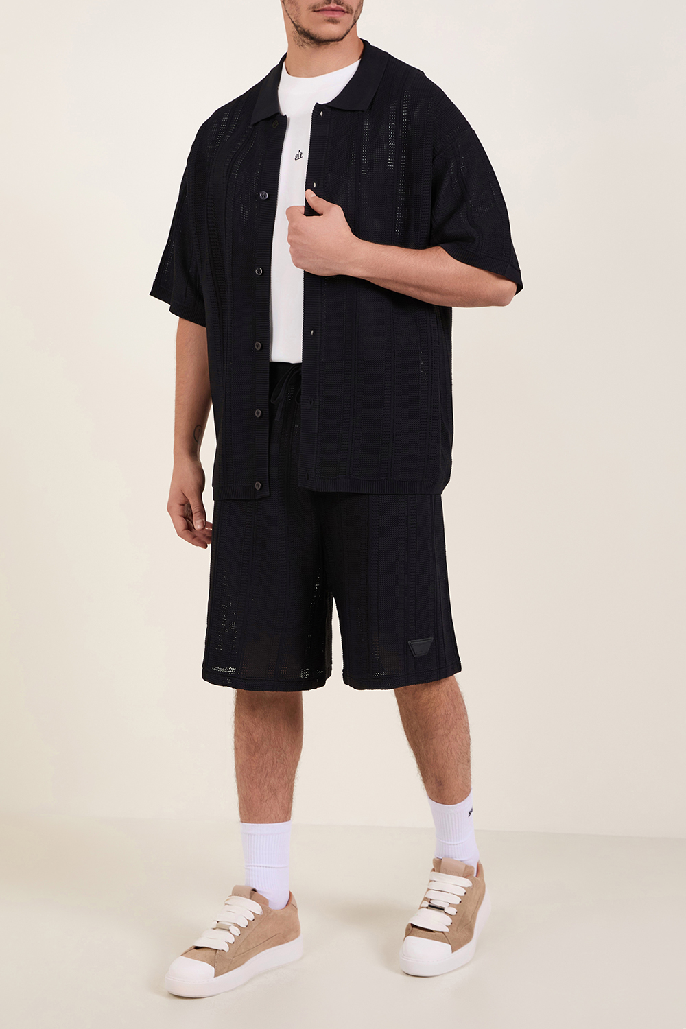 חולצת טי בגזרה משוחררת